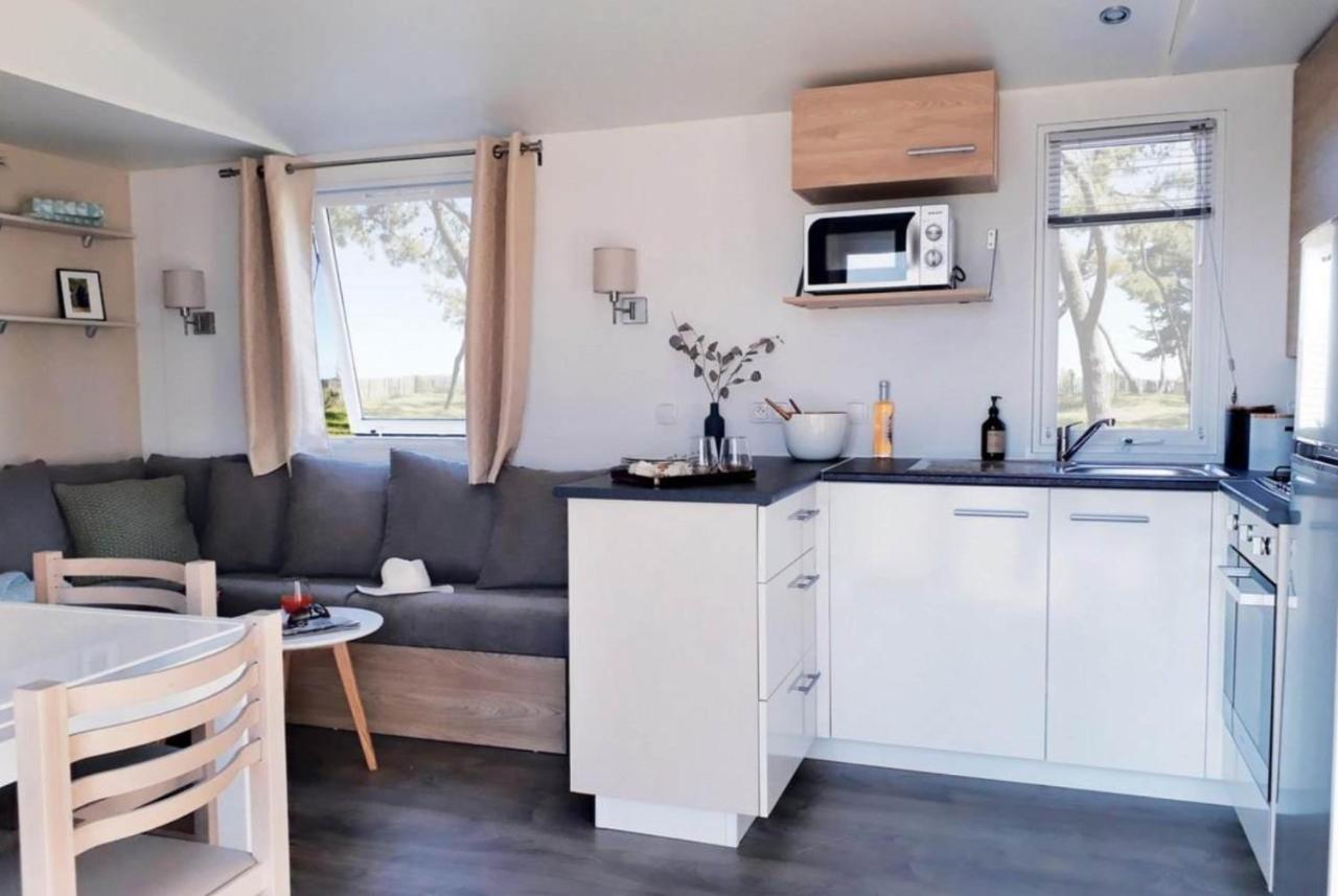 Chalet Enjoy Oostkapelle Bagian luar foto