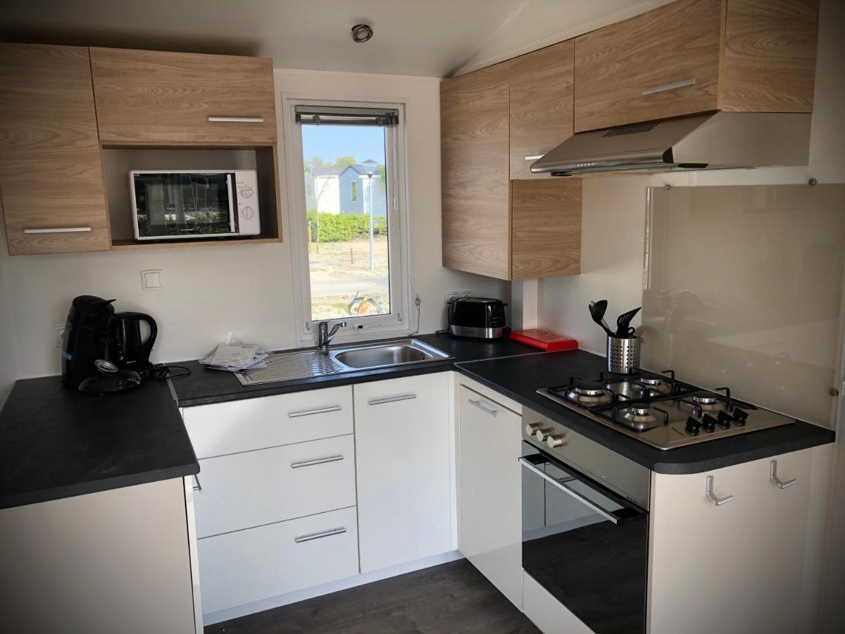 Chalet Enjoy Oostkapelle Bagian luar foto