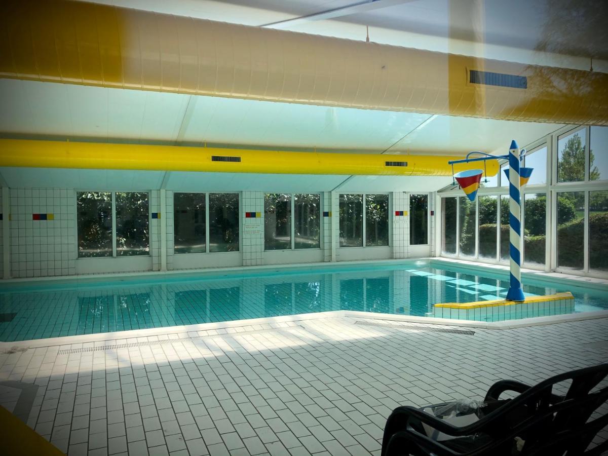 Chalet Enjoy Oostkapelle Bagian luar foto